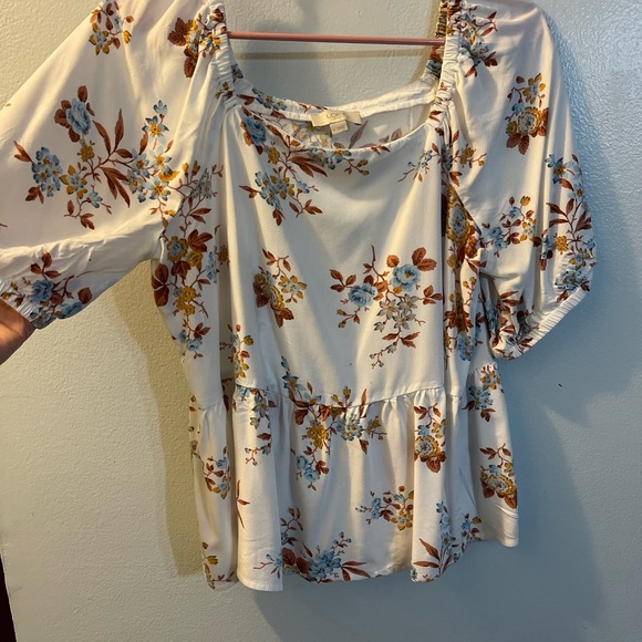 Loft Outlet Floral Raglan Sleeve Top Size Medium - Picture 10 of 13